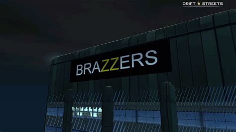 Vídeos pornôs com Brazzers Headquarters 